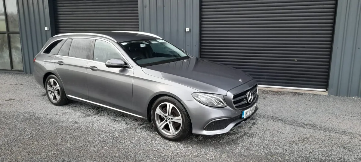 2019 E220 AVANTGARDE ESTATE, Low Mileage, - Image 3