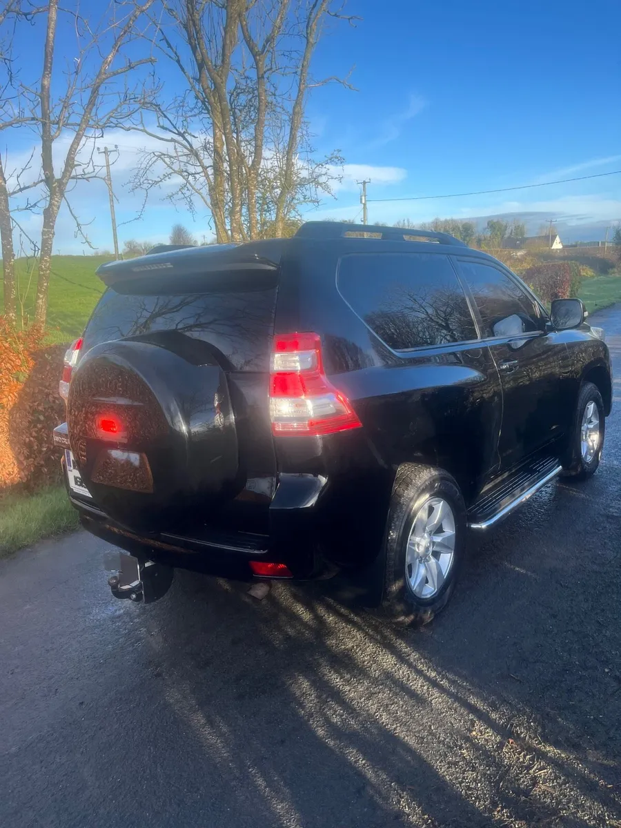 Landcruiser - Image 4