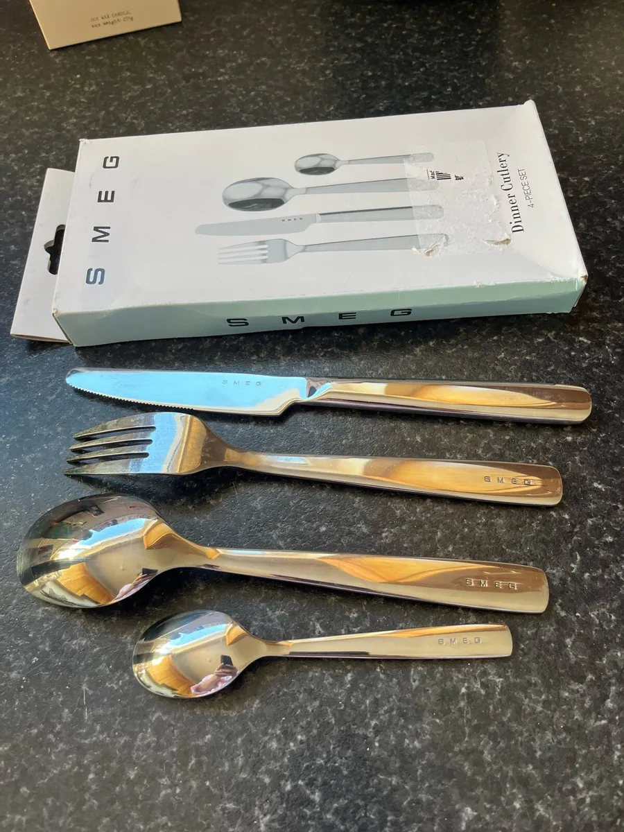 Smeg cutlery set - Image 2