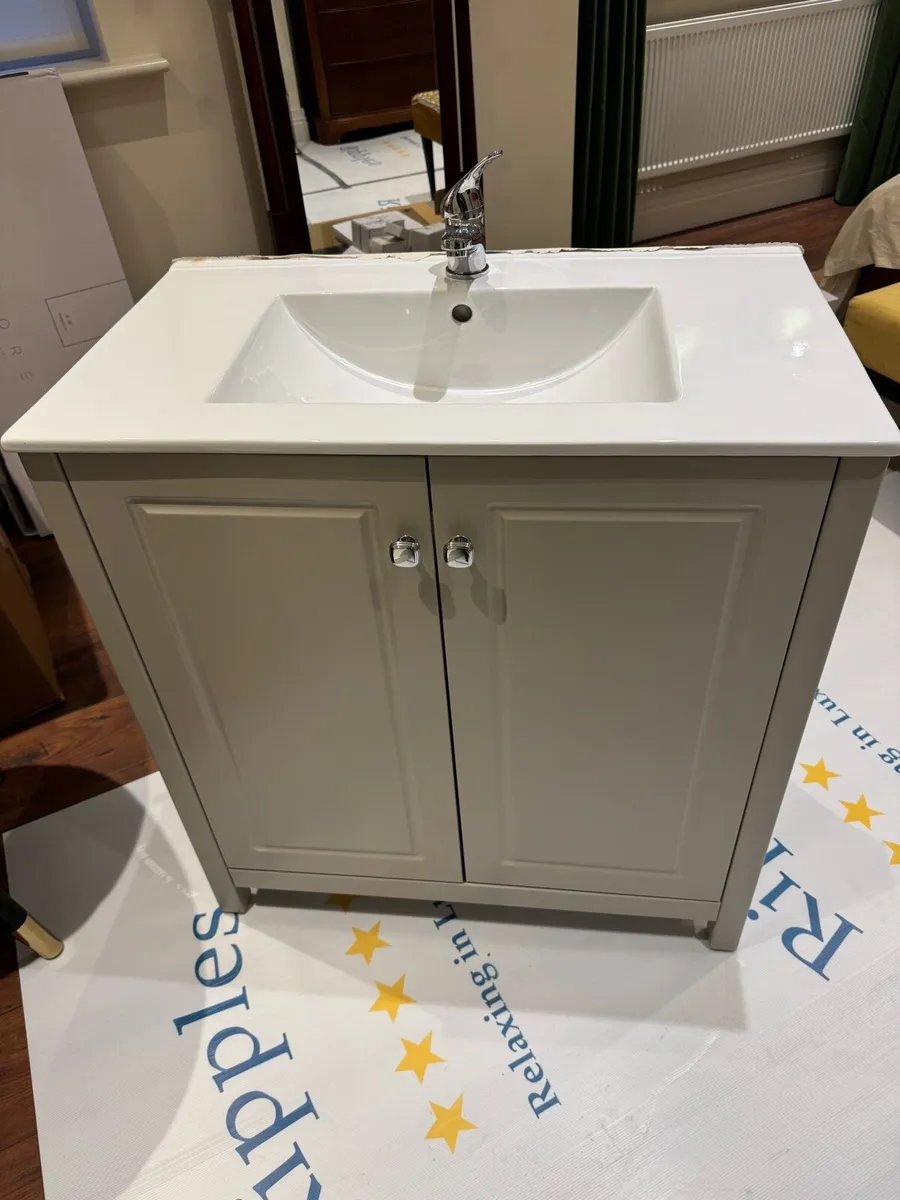 Vanity Unit - Image 1