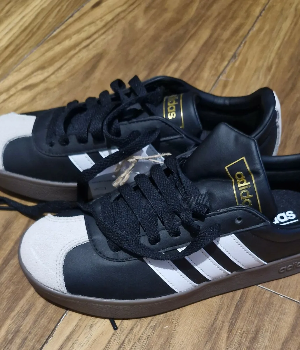 adidas Black VL Court 3.0 Trainers size 3 - Image 2