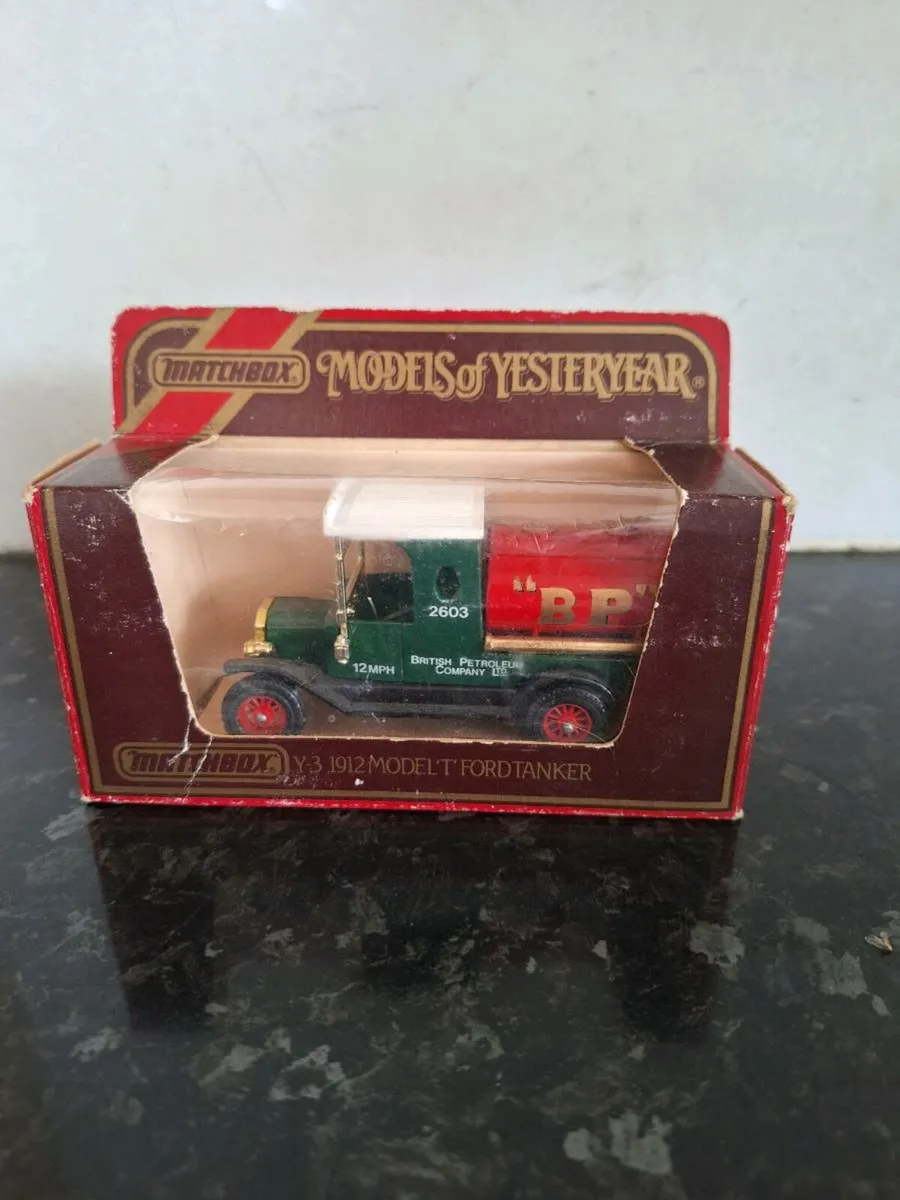 Matchbox diecast Ford 1912 Model T tankwagen - Image 1