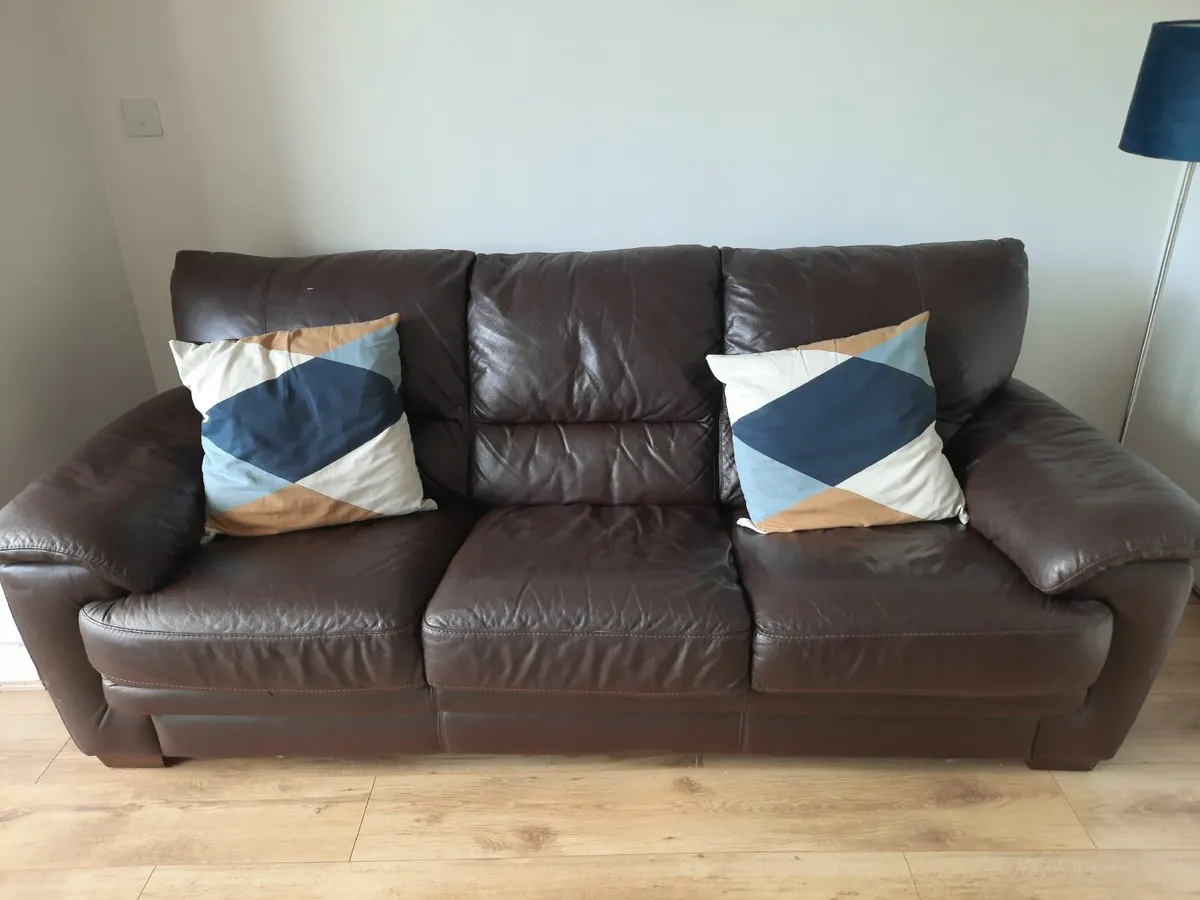 Brown leather couches, 3 seater and 2 seater. - Image 1