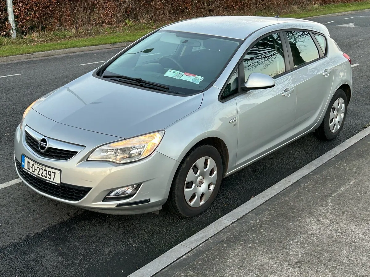 2010 OPEL ASTRA 1.4 5DR HATCHBACK NEW NCT 9/26 TAX - Image 3