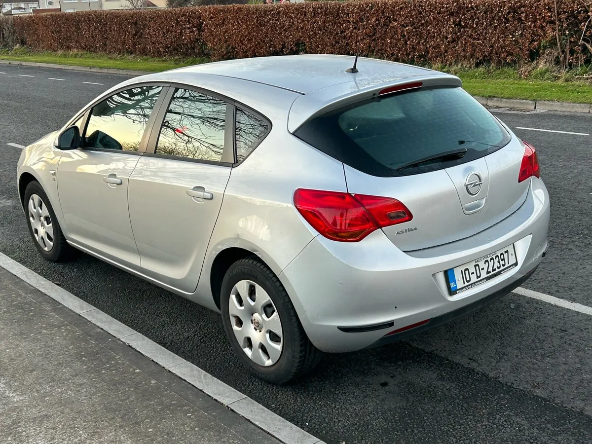 2010 OPEL ASTRA 1.4 5DR HATCHBACK NEW NCT 9/26 TAX - Image 4