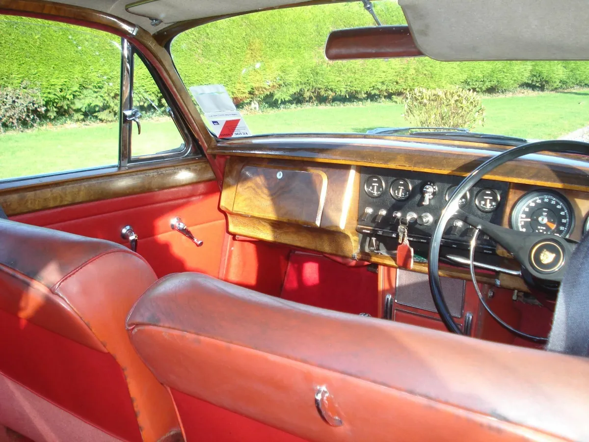 FRANK CAVEY VINTAGE JAGUAR DEALER WINDOW STICKER. - Image 4