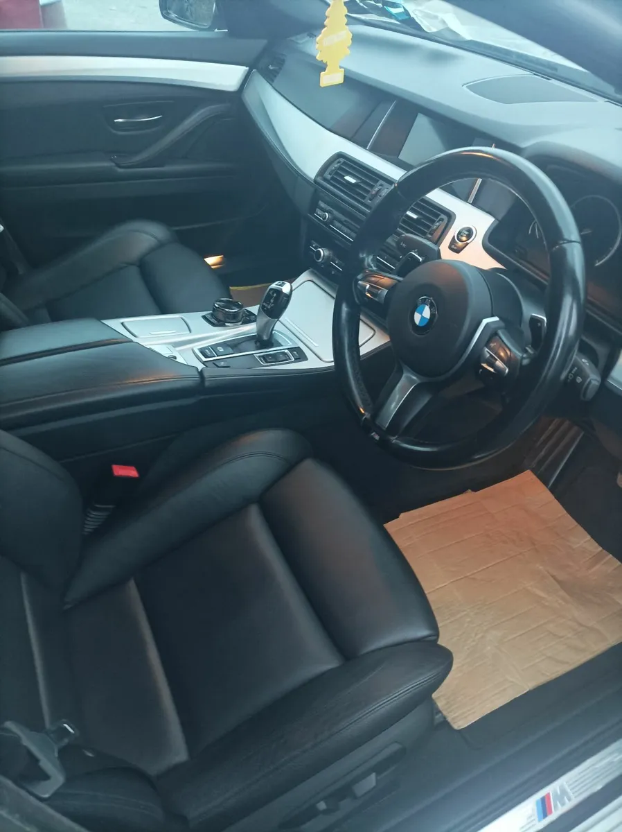 BMW 5-Series 2014 - Image 3