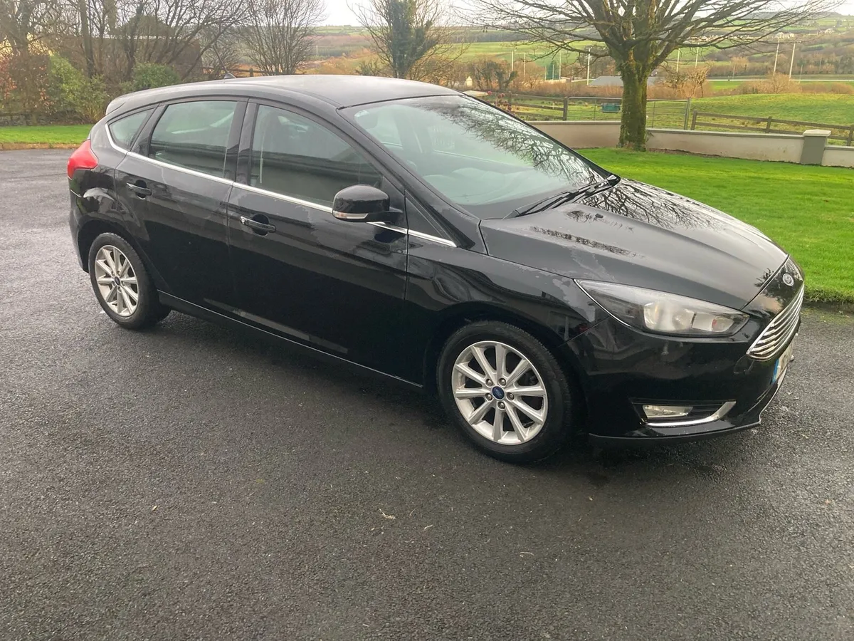 Ford focus 2018 1 litre petrol - Image 1
