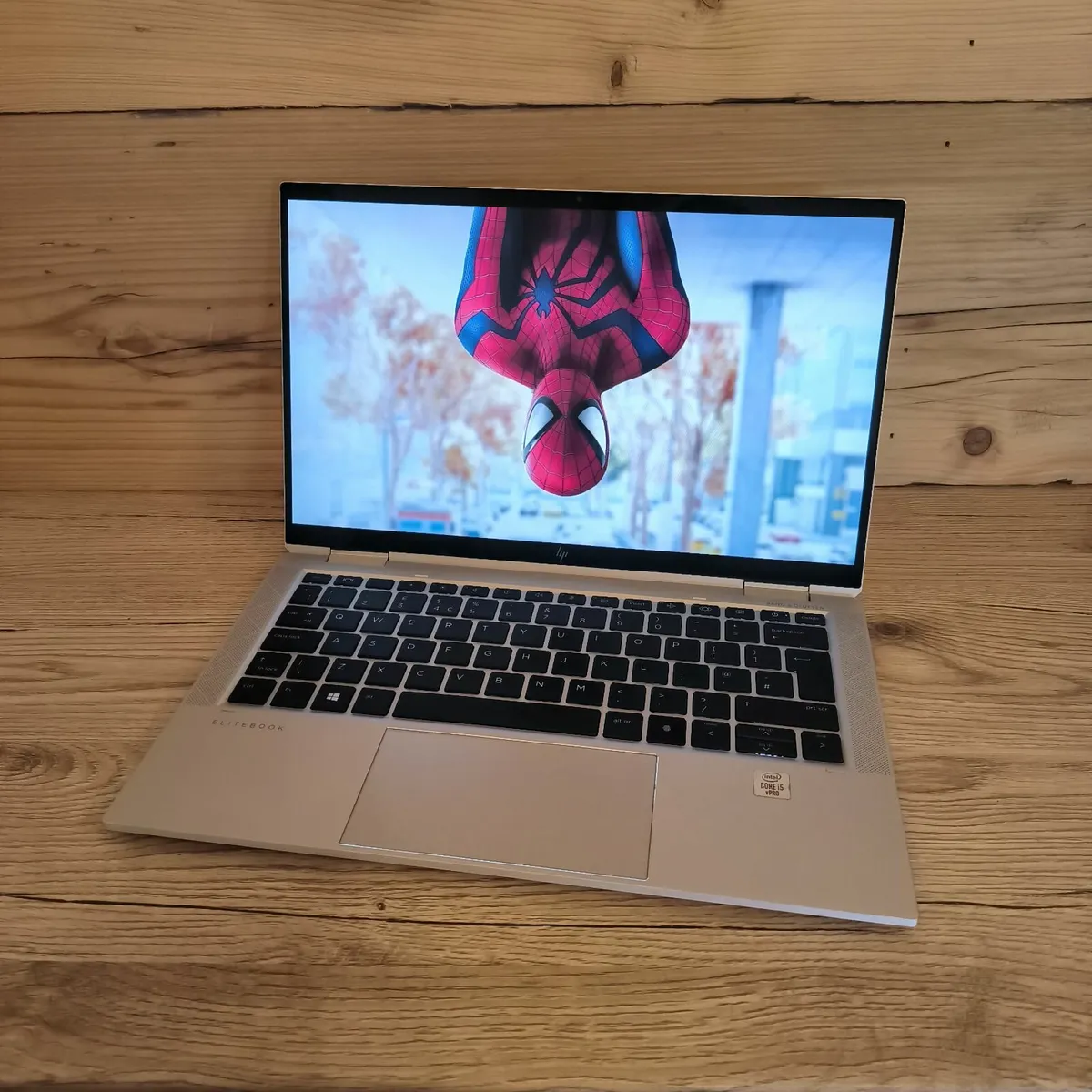 Premium UltraBook HP EliteBook x360 1030 G7 - Image 2