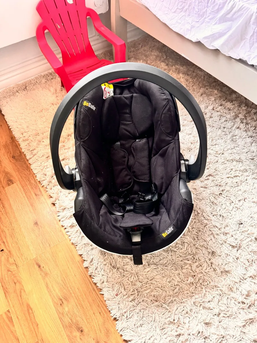 Be Safe car seat with Isofix - Image 1