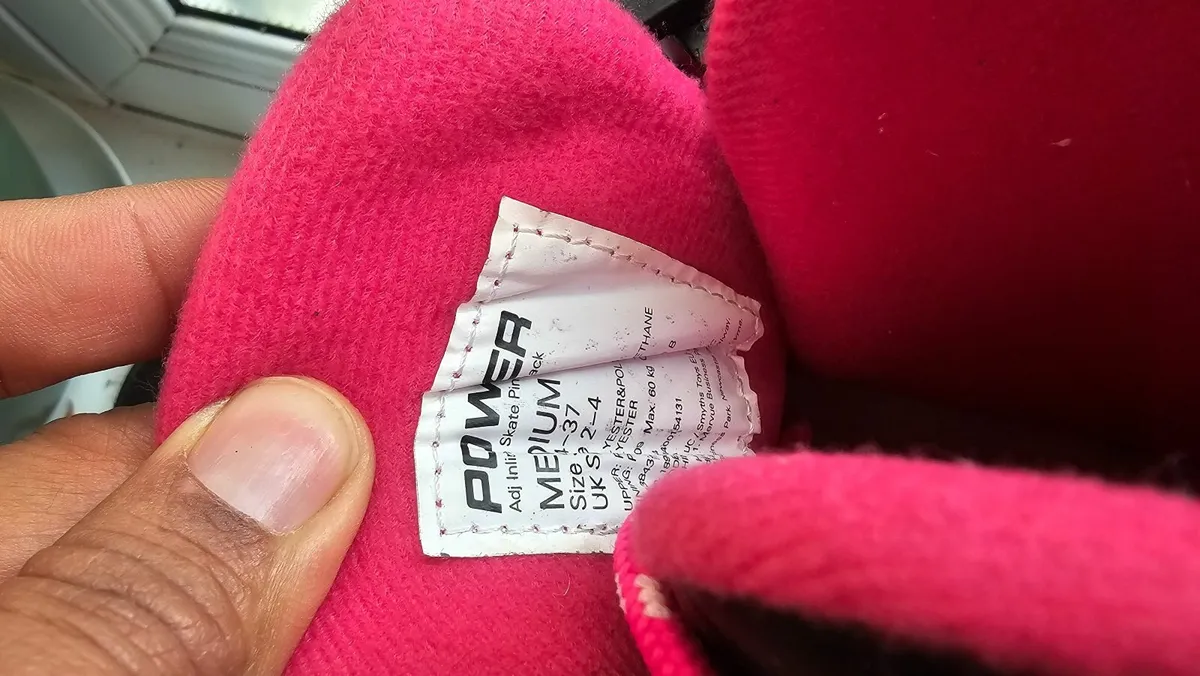 Kids skate / roller shoes - Image 1