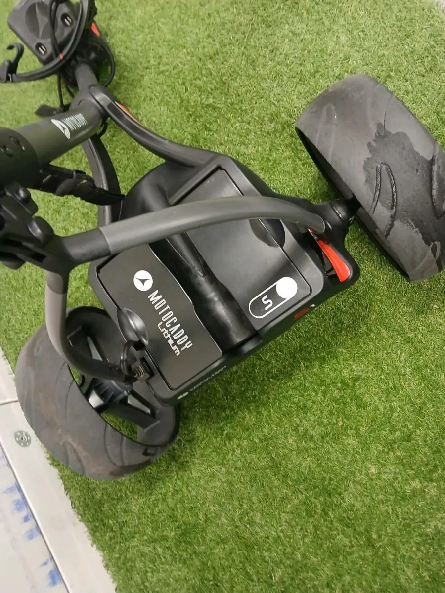 Motocaddy S1 at Golf Concepts - Image 3