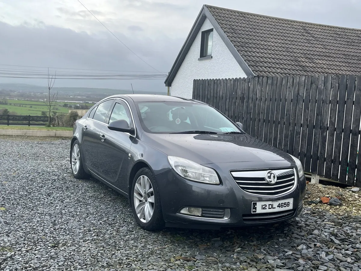 Vauxhall Insignia 2012 - Image 1