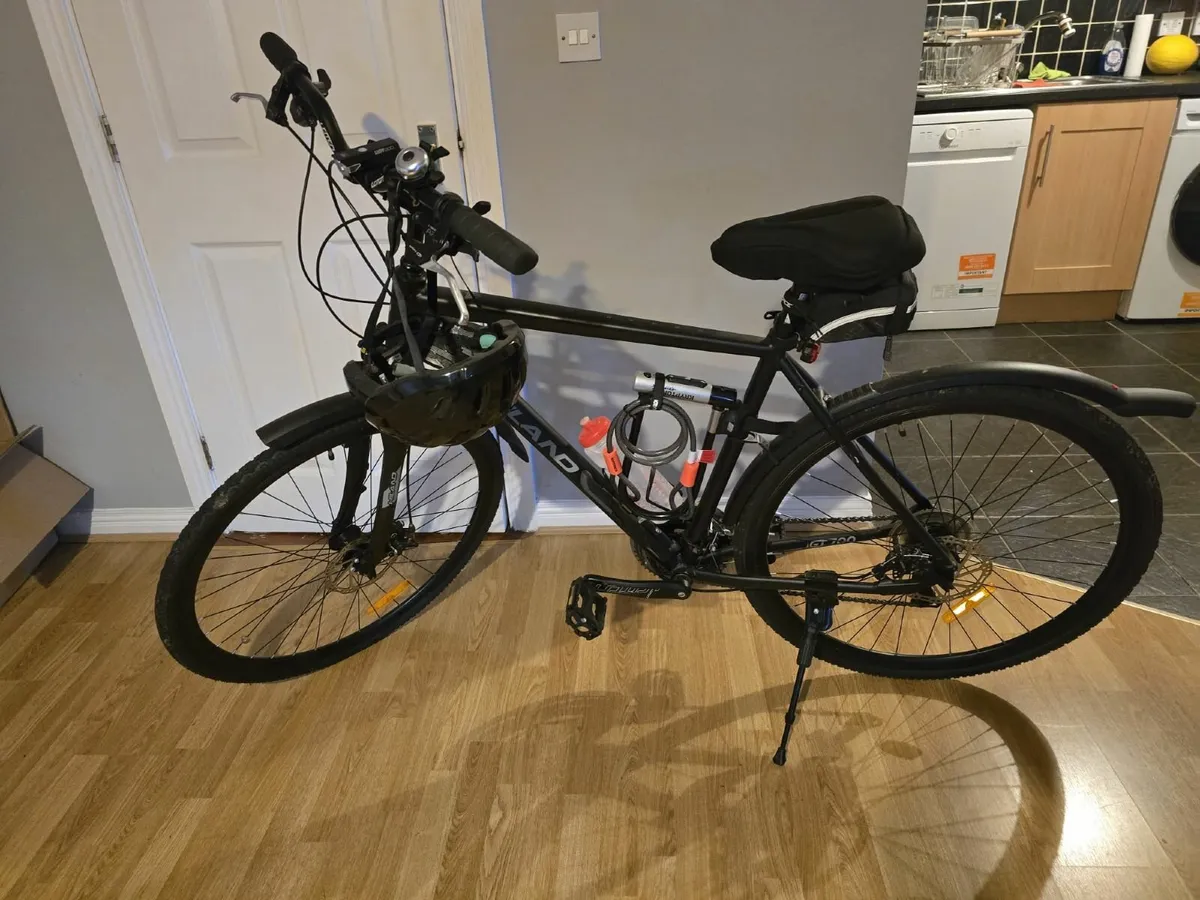 Hybrid (city + offroad) Bicycle - NOT ELECTRIC - Image 1