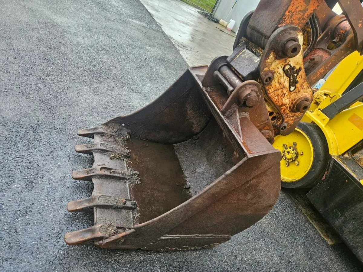 Hitachi 120 digger - Image 4