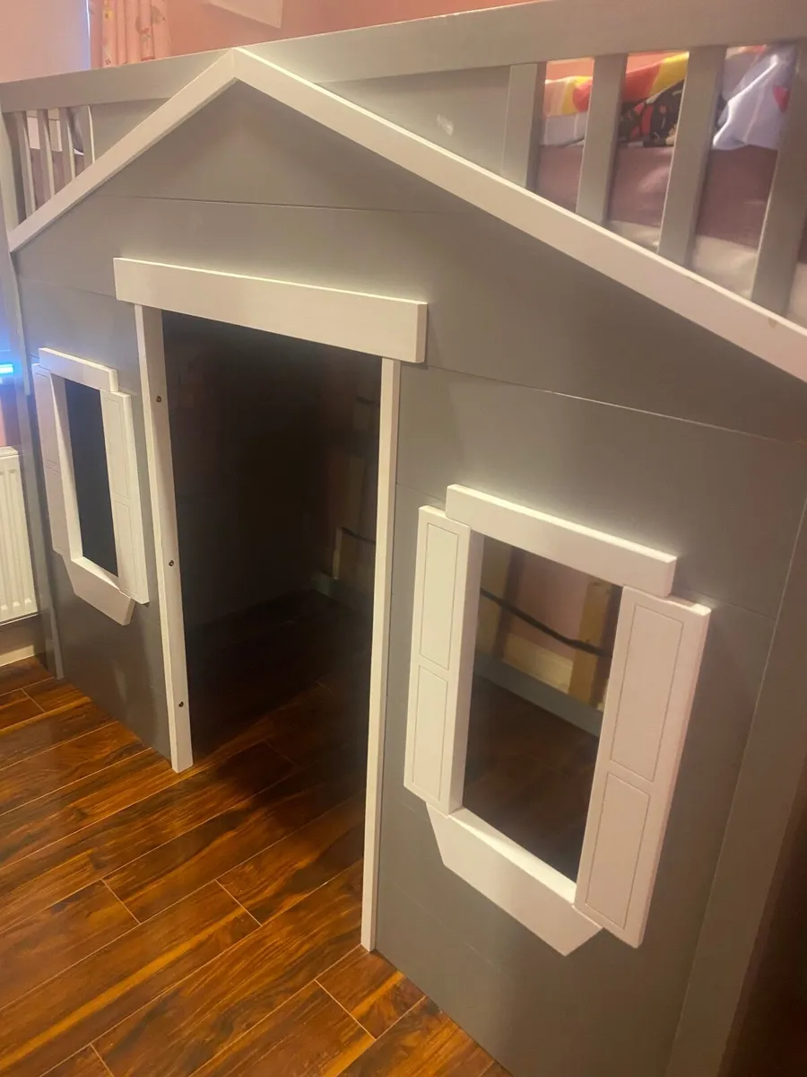 Farmhouse grey Mid sleeper Bed - Image 2