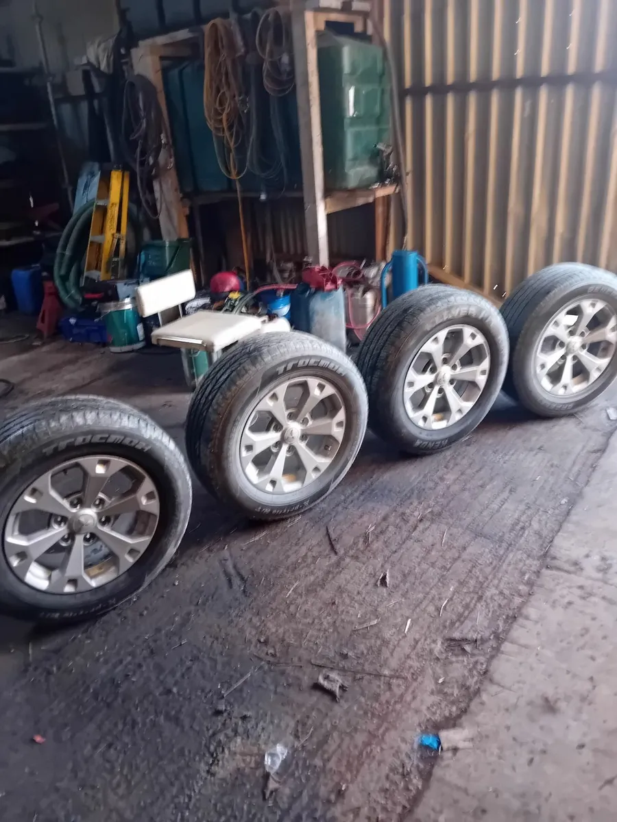 Mitsubishi pajero wheels and tyres - Image 3