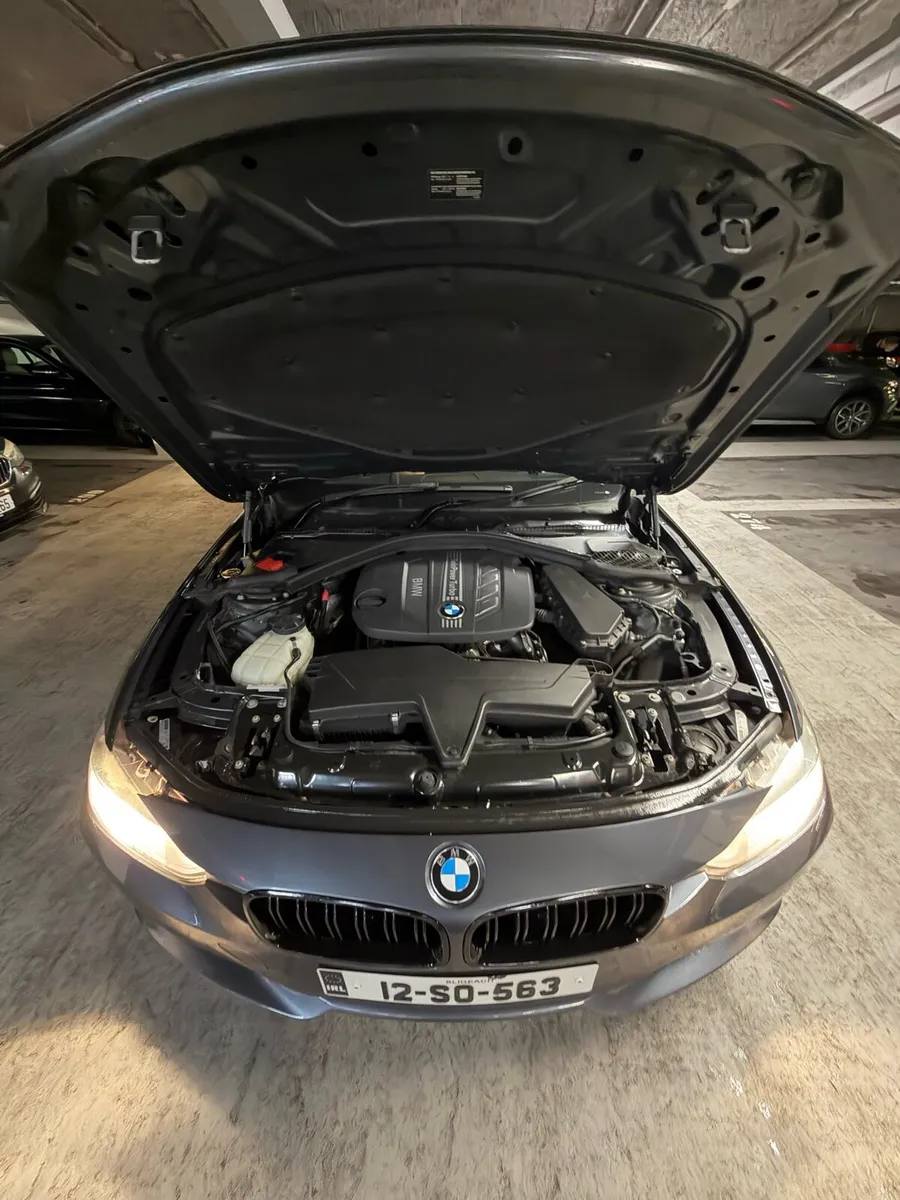 BMW 320d - Image 2