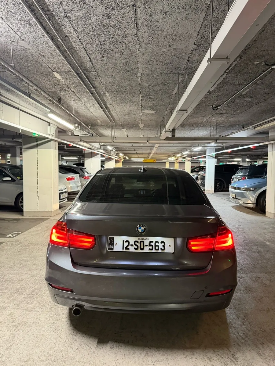 BMW 320d - Image 4