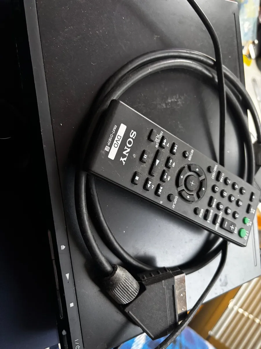 Sony compact dvd player - Image 1