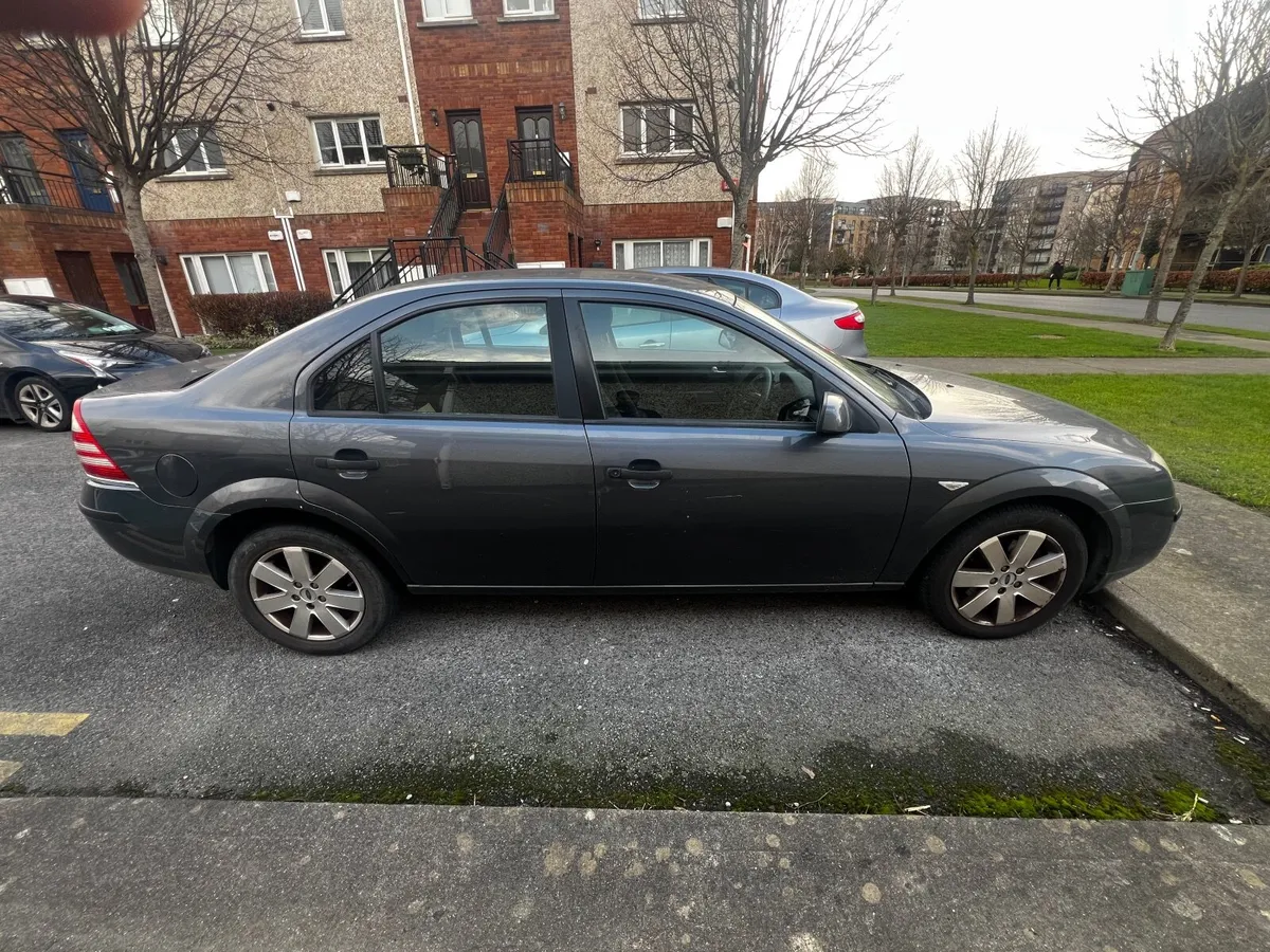 Ford Mondeo 2007 1.8L petrol low mileage - Image 1
