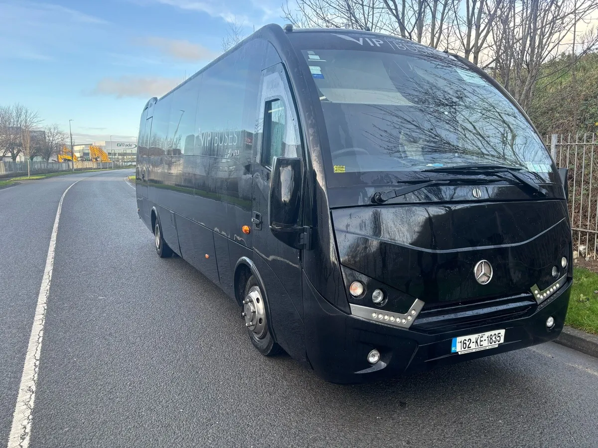 2016 Mercedes atego unvi 33 seats +1+1 - Image 1