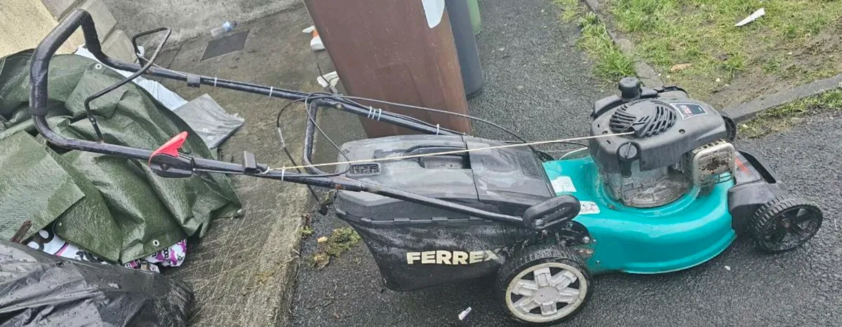 Petrol lawnmower for sale - Image 1