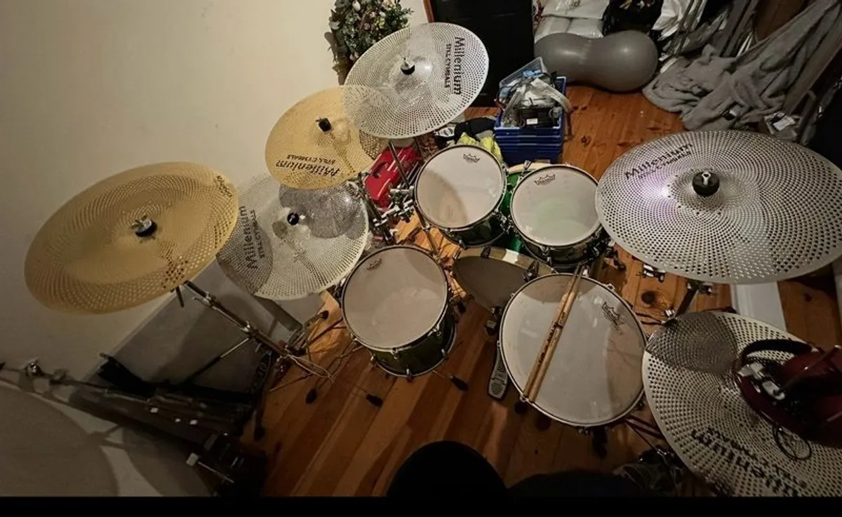 Pearl Masters custom Maple - Image 3