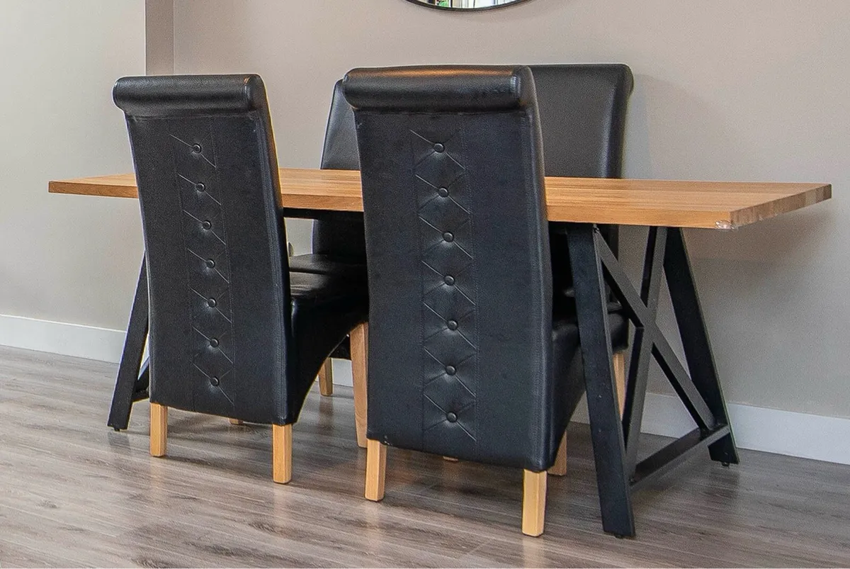 Dining table (chairs not included)