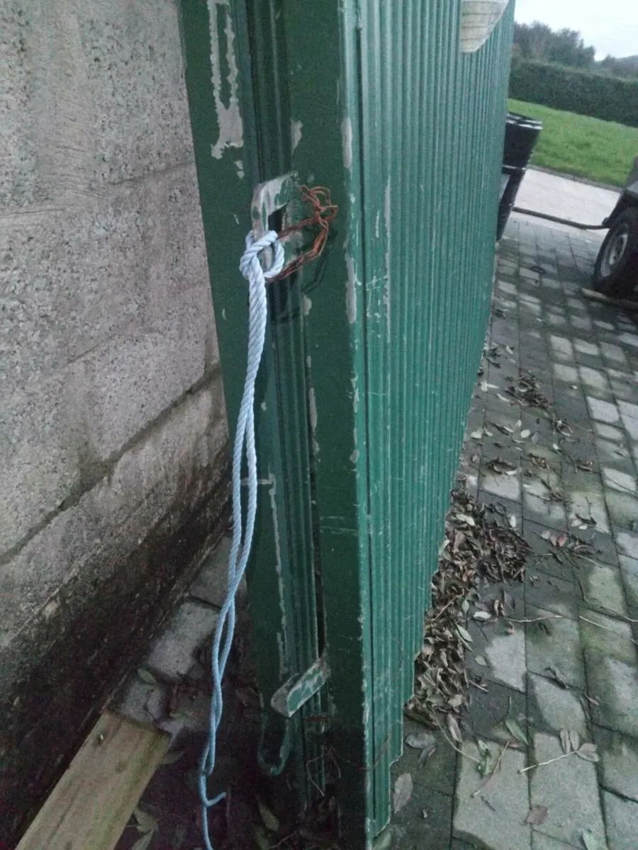 Galvanized site gates 6M X 2.3M - Image 4