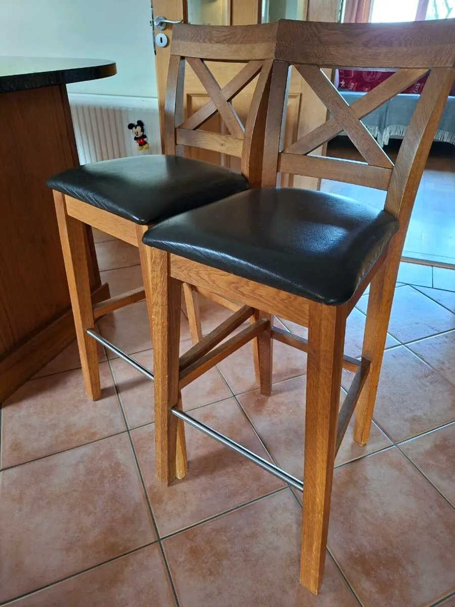 High stools