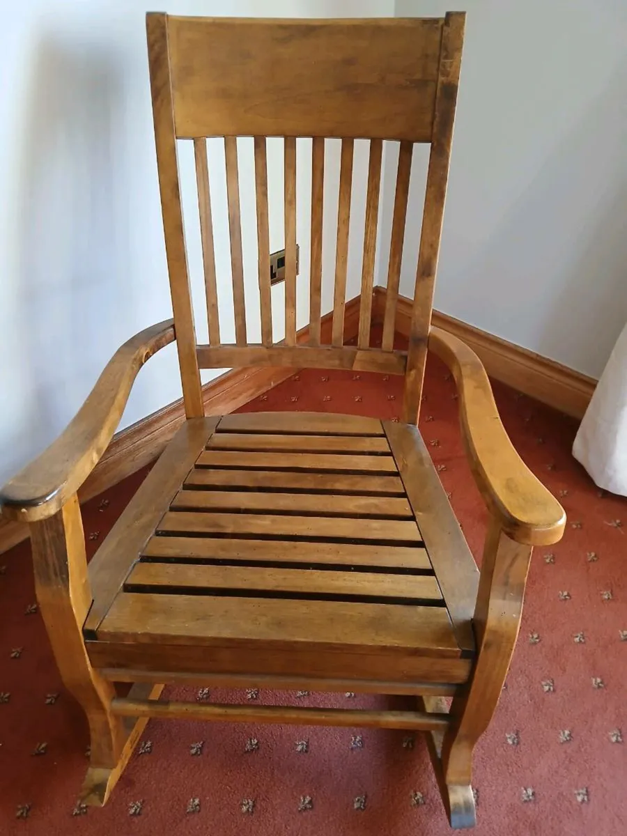 Rocking chair - Image 2