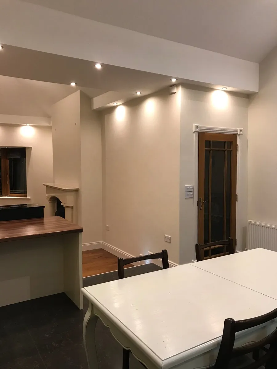 Kitchen Table - Image 3