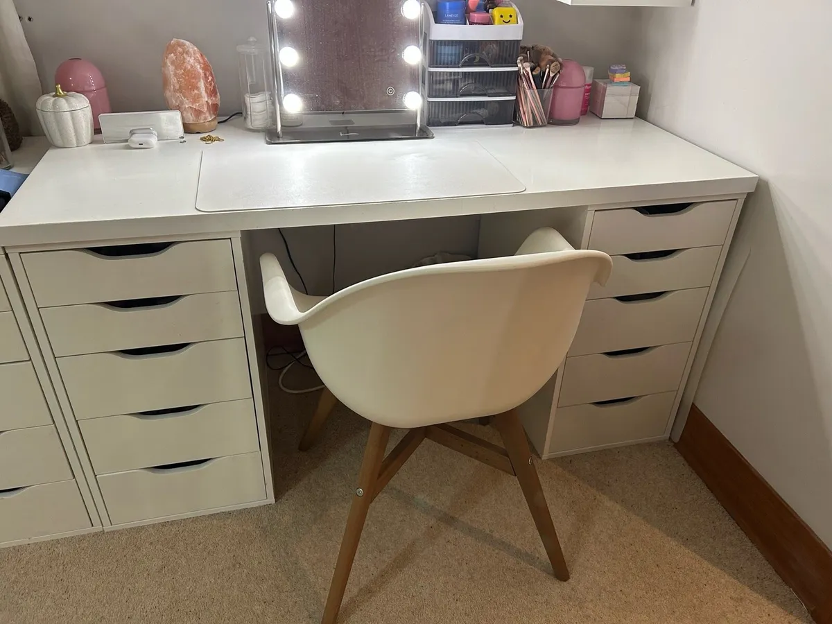 Chair free - Image 3