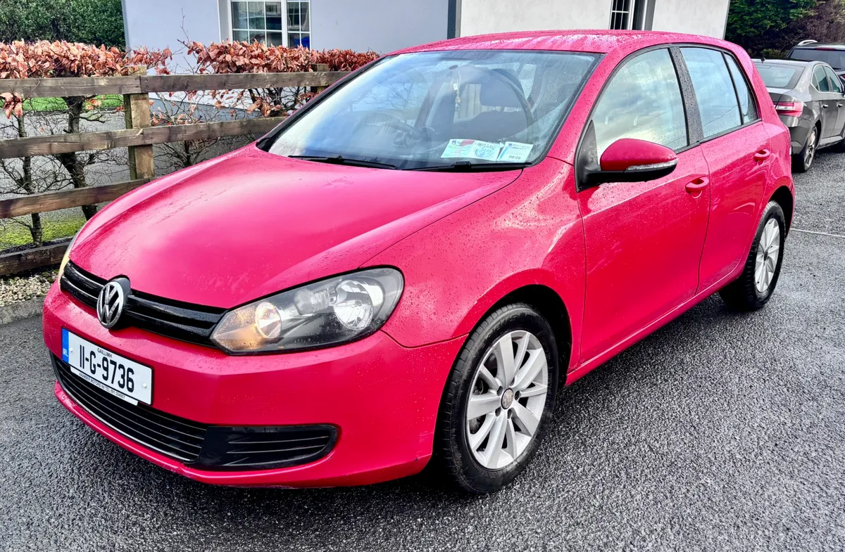 2011 VOLKSWAGEN GOLF 1.4L Petrol AUTOMATIC - Image 1