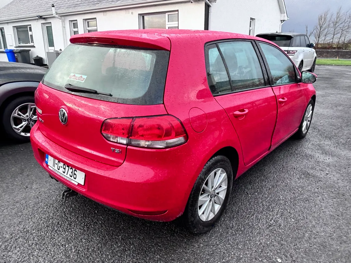2011 VOLKSWAGEN GOLF 1.4L Petrol AUTOMATIC - Image 4