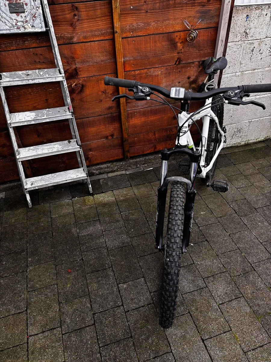 Mountain bike - Image 3