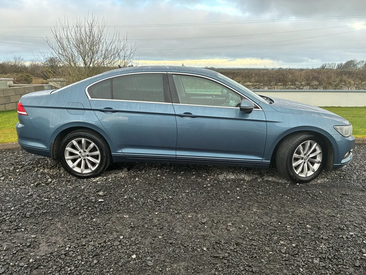 2017 Vw Passat 2.0 Tdi SE Business Edition - Image 2