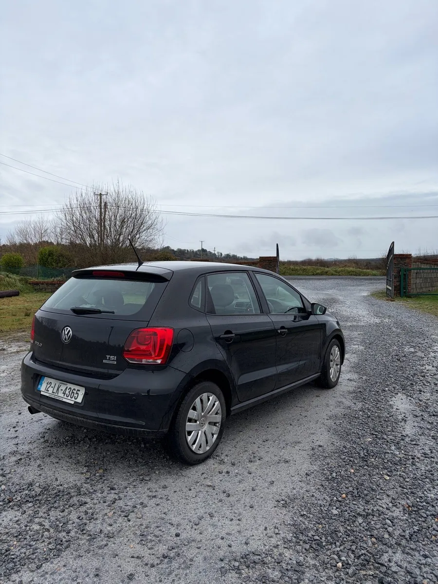 AUTOMATIC Volkswagon Polo - Image 4