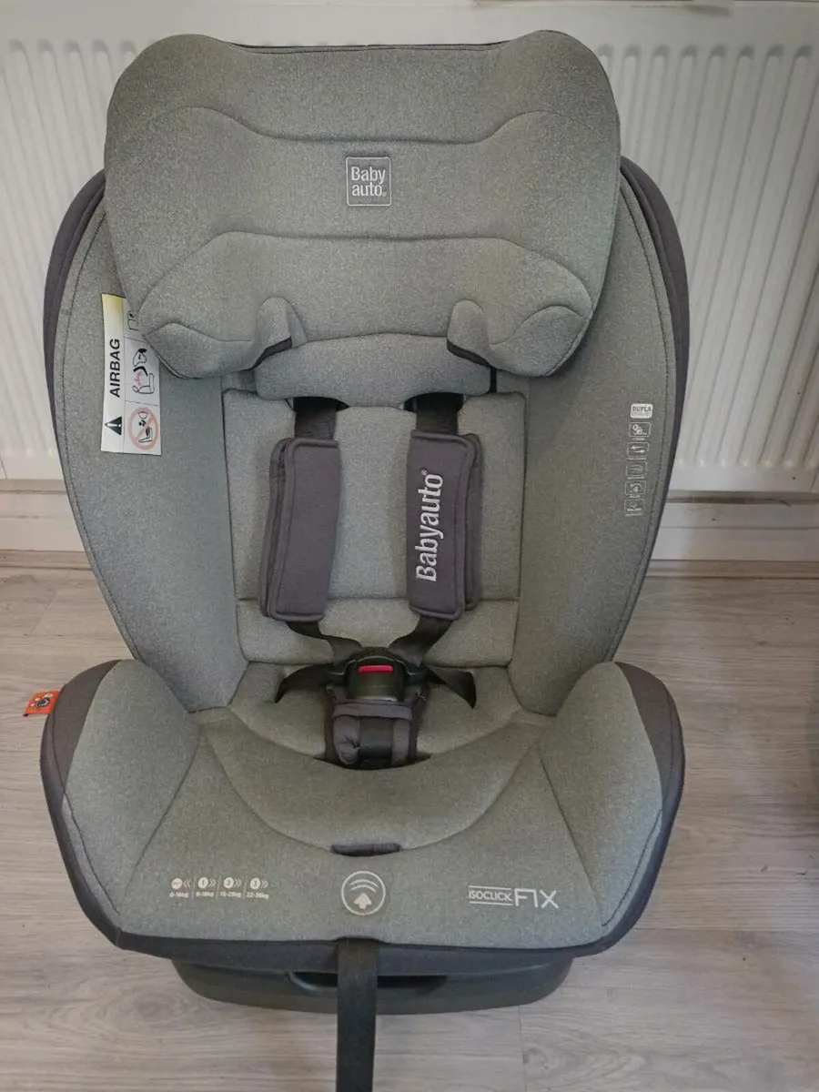 Babyauto isofix kids car seat. - Image 2