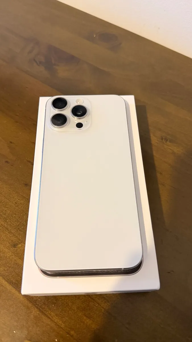 iPhone 15 Pro Max 512GB - Image 2