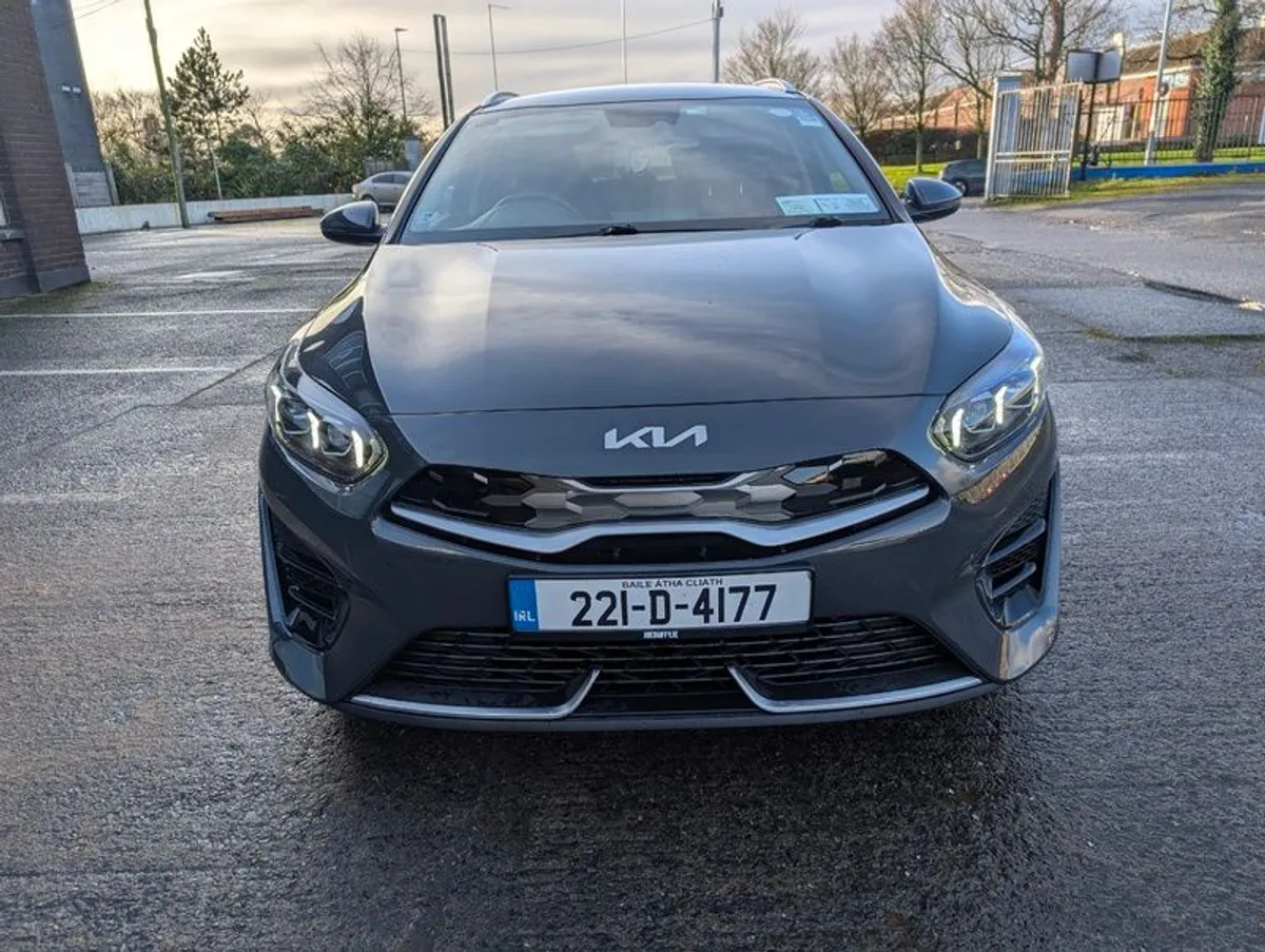 Kia Ceed 1.6 GDi PHEV 2022 Facelift | Fresh NCT | Under Warranty | Full Kia History - Image 2