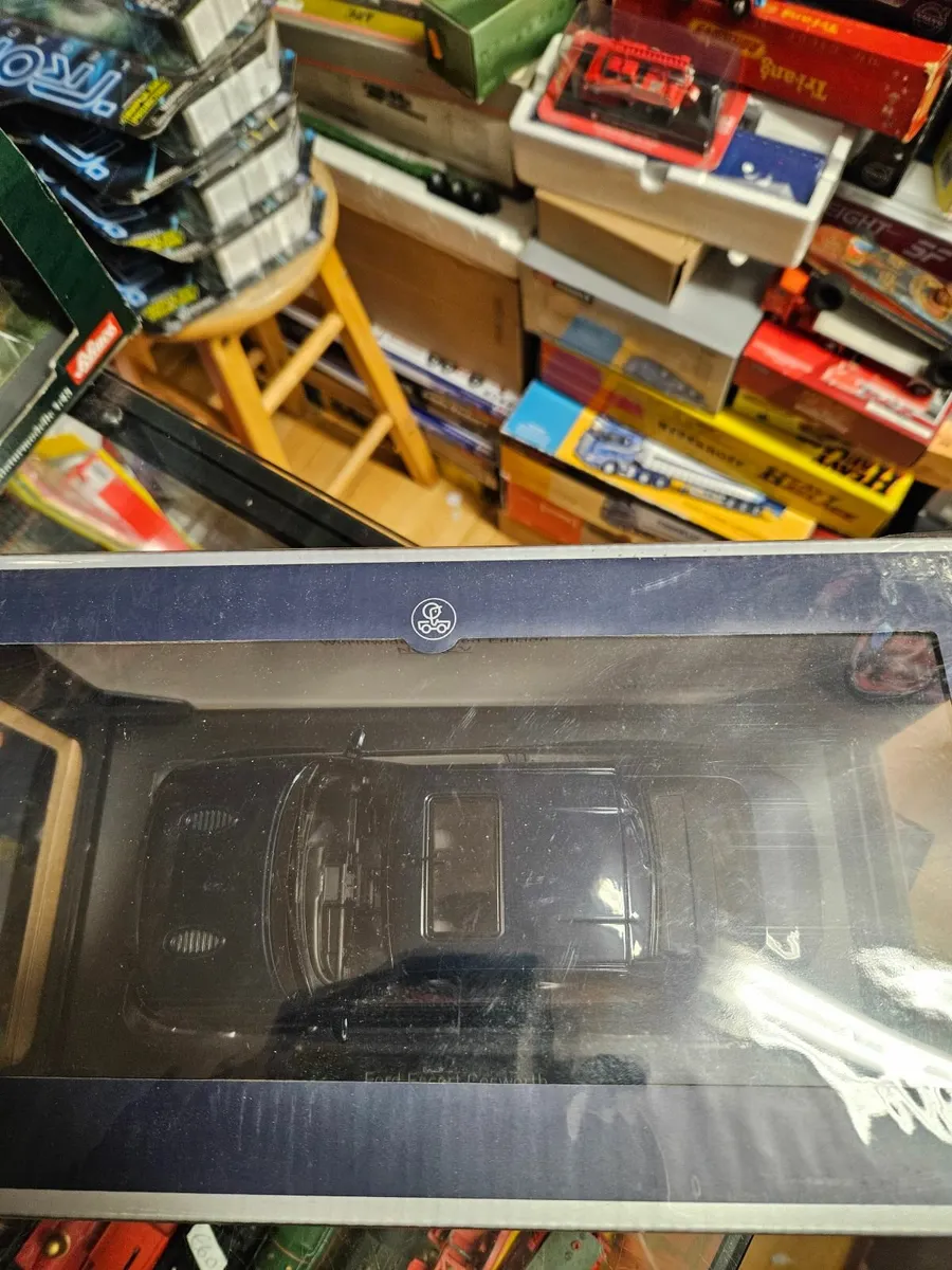 Corgi Norev Ford Escort Cosworth 1.18 - Image 4