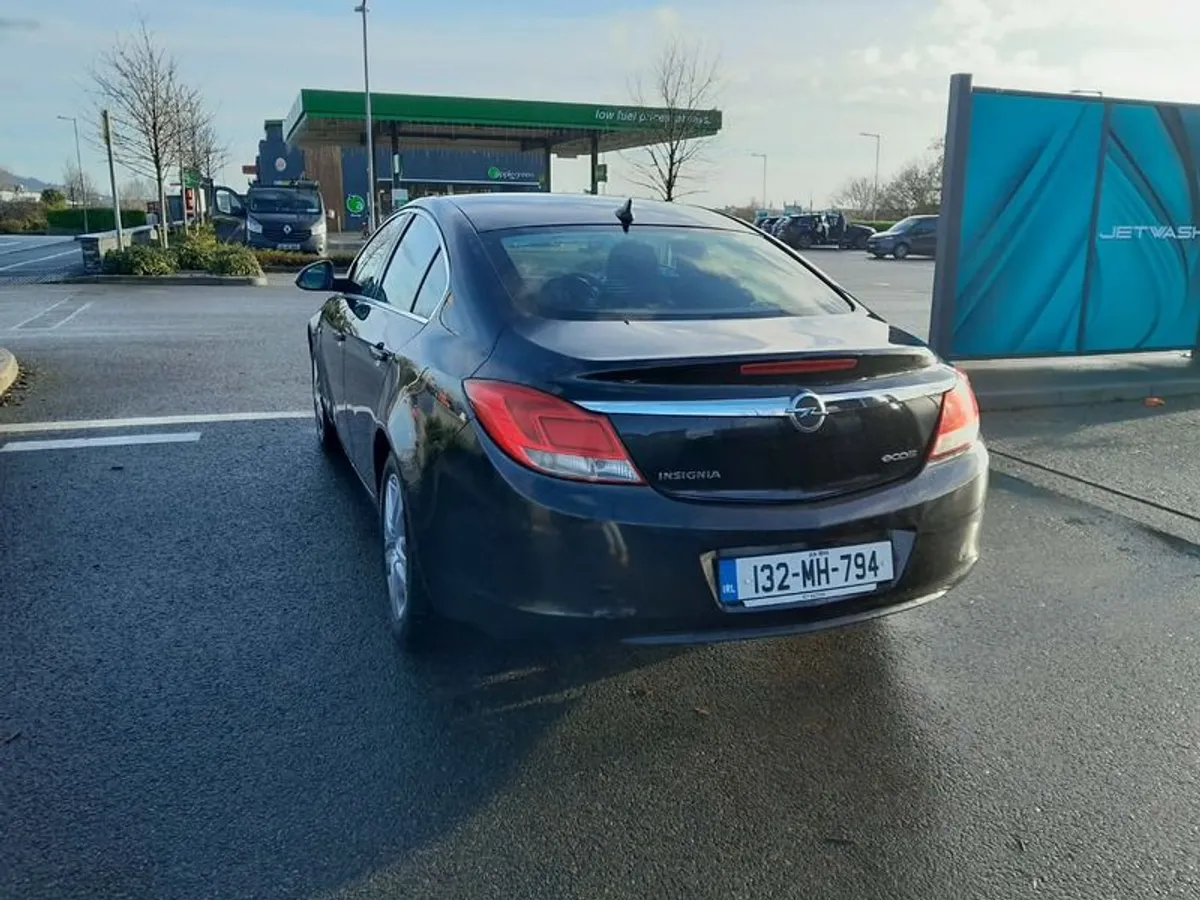 2013 Opel Insignia - Priced for quick sale - Image 3