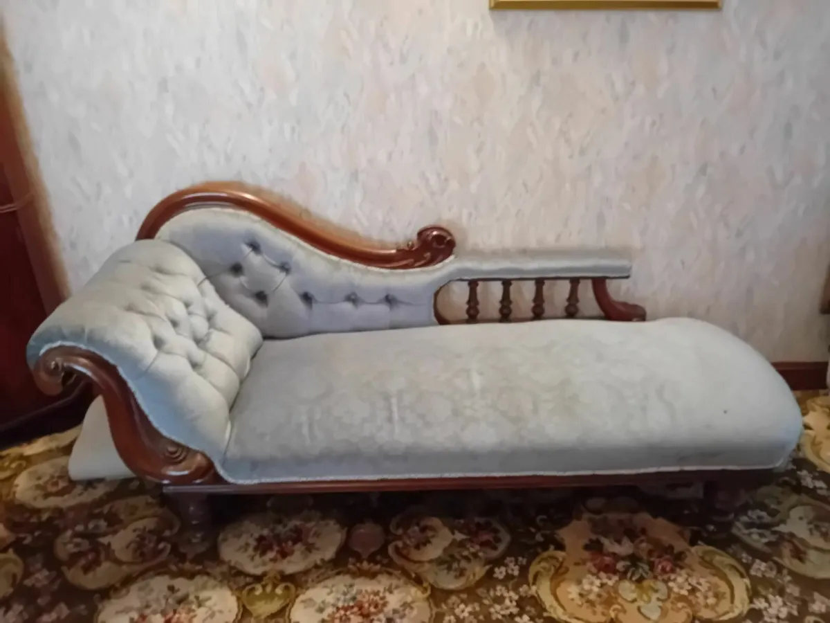 Antique chaise longue - Image 3