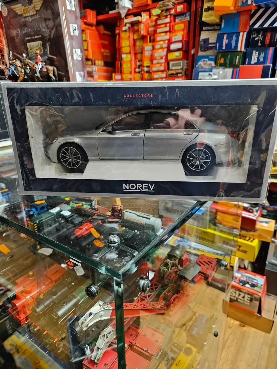Corgi Norev Mercedes S Class AMG 1.18 - Image 1