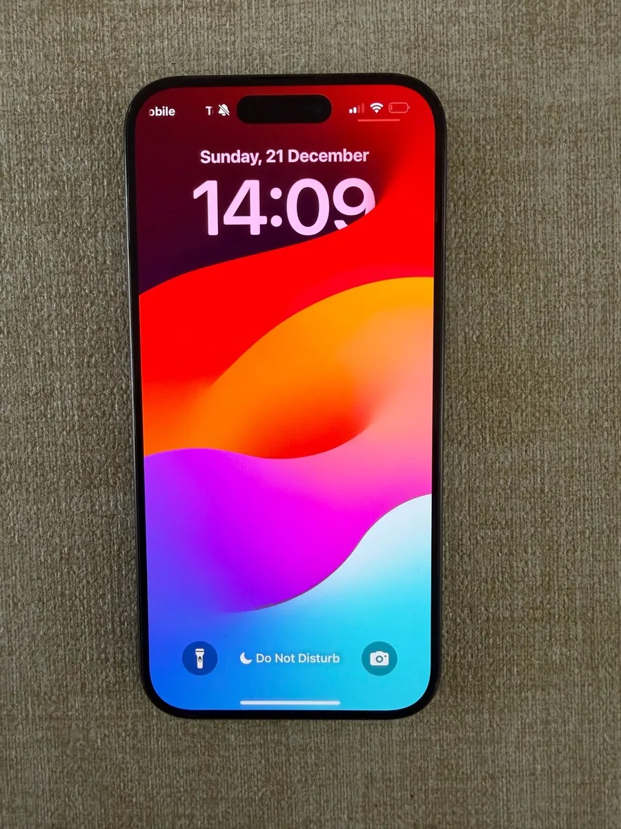 i Phone 15 pro 512g - Image 1