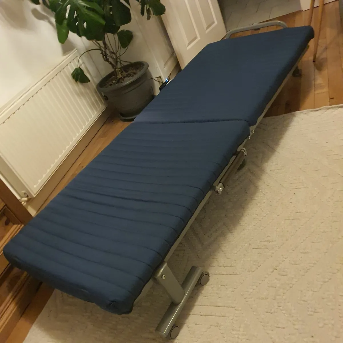 Single foldable bed - Image 3