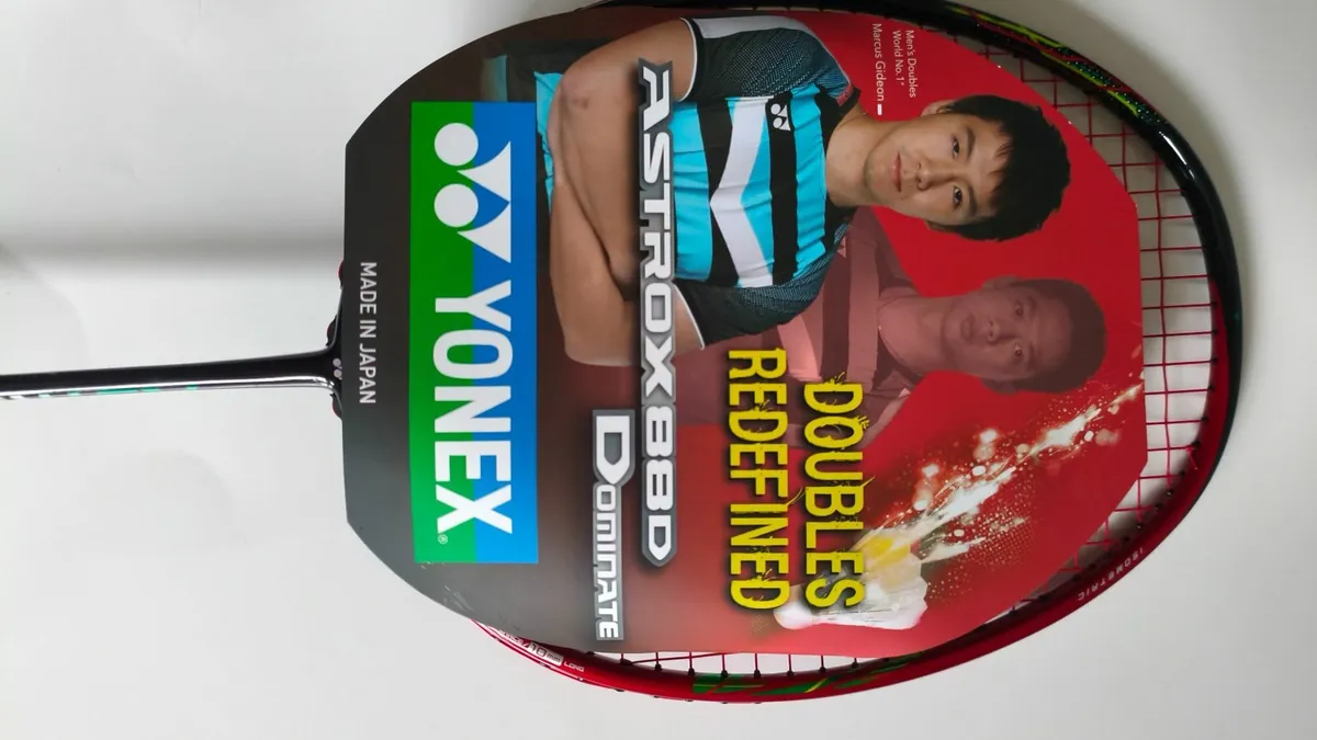 Yonex Badminton racket - Image 4