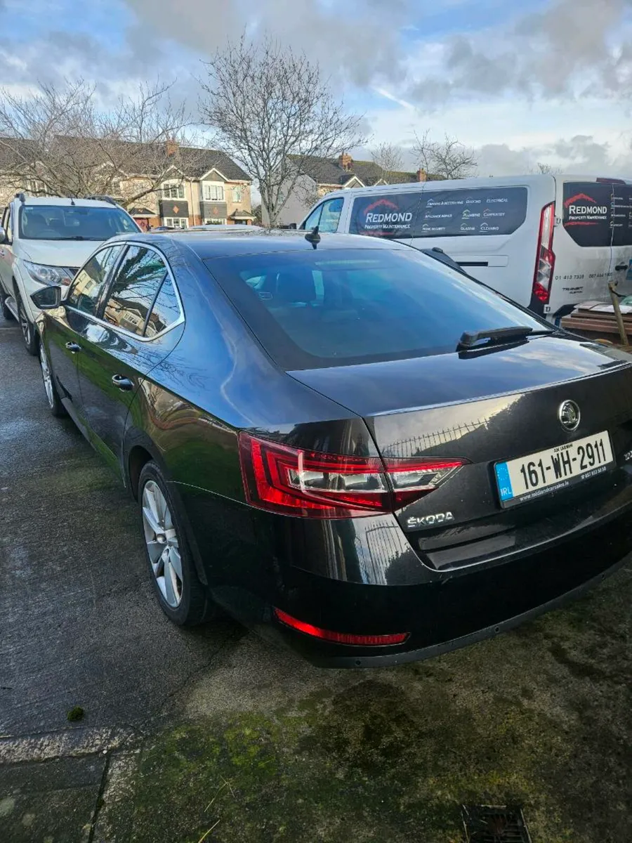 Skoda Superb - Image 2